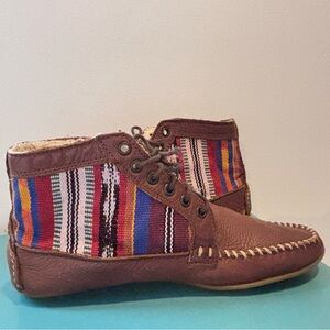 Anthropologie 2586 Cheyenne Bootie Brown Leather Moccasins size 8.5 Southwestern